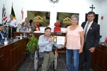 Foto - Sessão Solene - Entrega de Certificados aos Servidores Aposentados