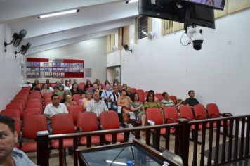 Foto - Sessão Solene - Entrega de Certificados aos Servidores Aposentados