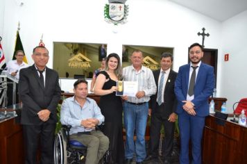 Foto - Sessão Solene - Entrega de Certificados aos Servidores Aposentados