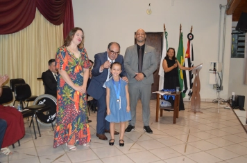 Foto - Sessão Solene - Entrega de Medalhas Prêmio Aluno Bom de Nota 2025