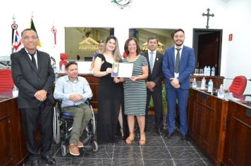 Foto - Sessão Solene - Entrega de Certificados aos Servidores Aposentados