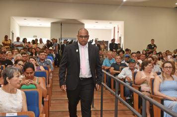 Foto - Sessão Solene - Instalação da 19ª Legislatura e Posse do Prefeito e Vice