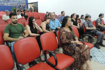 Foto - Sessão Solene - Entrega das Medalhas de Reconhecimento Comunitário de Segurança