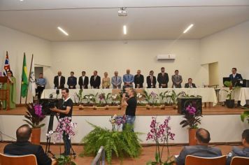 Foto - Sessão Solene - Instalação da 19ª Legislatura e Posse do Prefeito e Vice